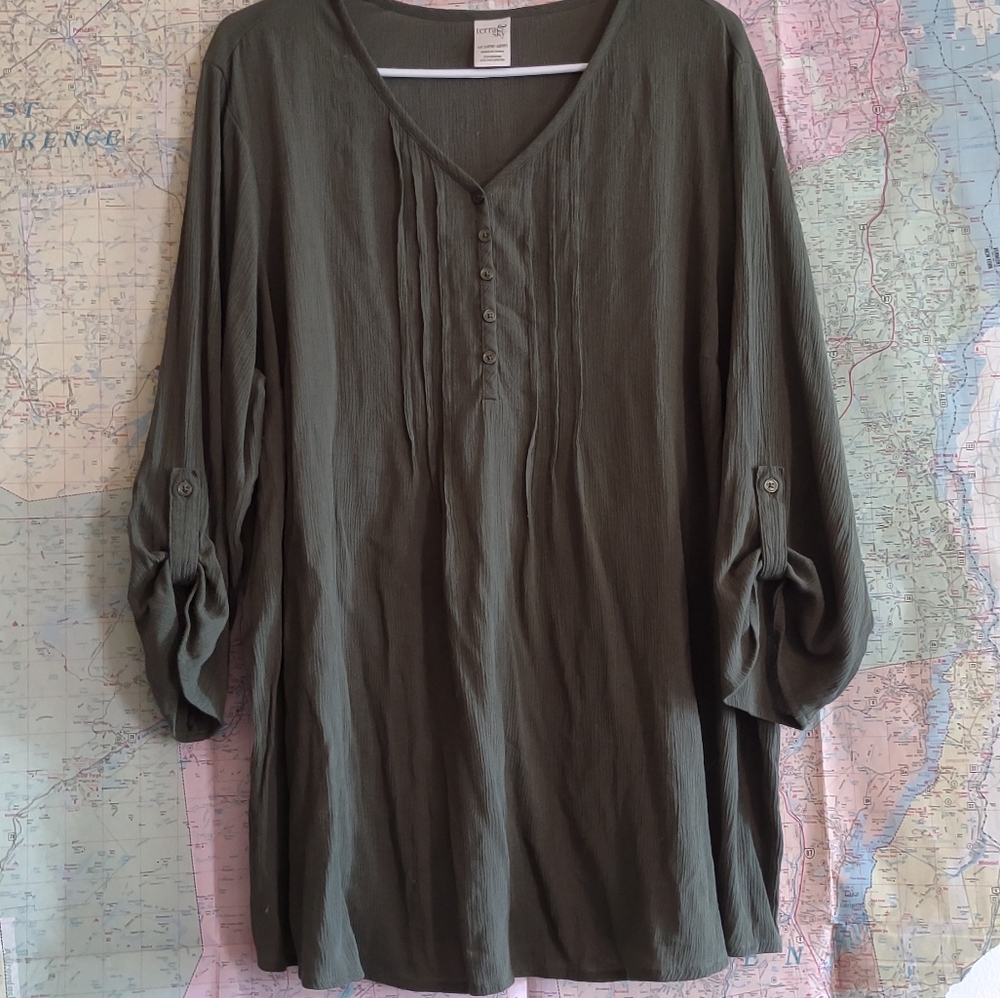 Olive Terra & Sky blouse